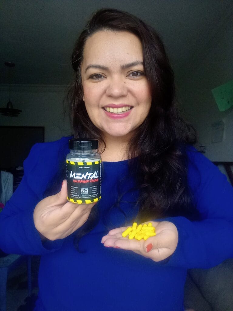 Moça com Mental Premium Focus